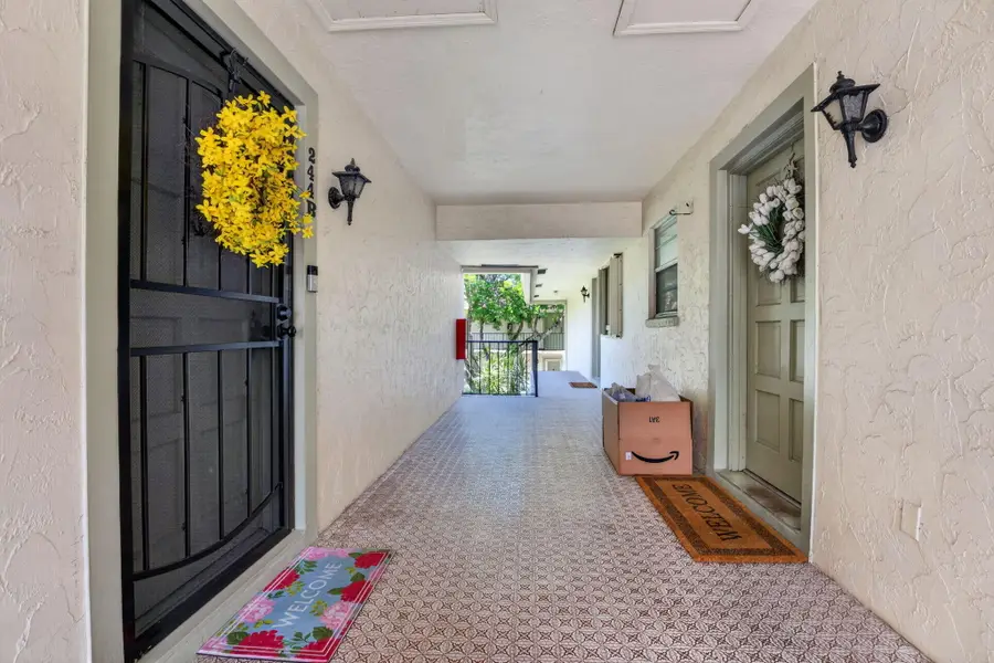 1174 NW 13th Street #242b, Boca Raton, FL 33486 - #2