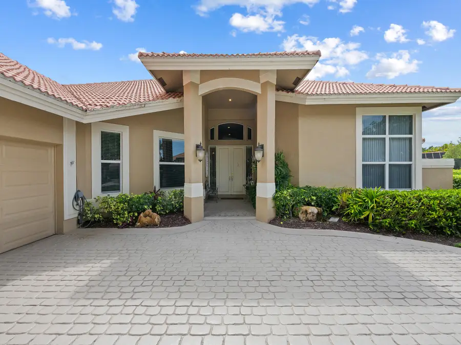 1207 Manor Drive S, Weston, FL 33326 - #3