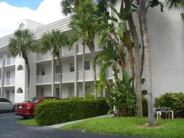 8460 Sunrise Lakes Boulevard #202, Sunrise, FL 33322