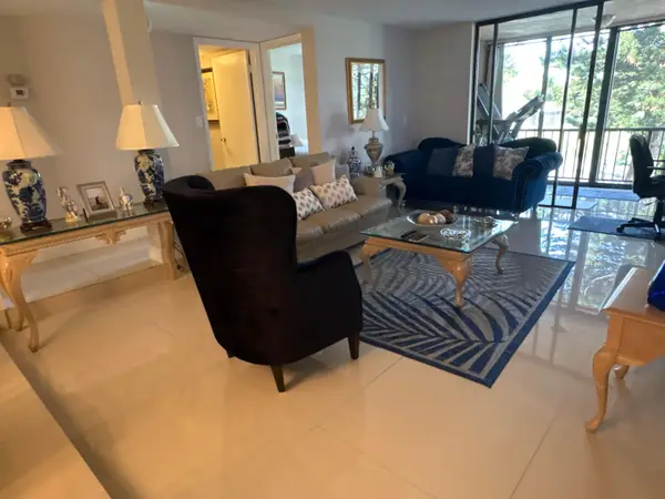 3730 Inverrary Drive #2t, Lauderhill, FL 33319