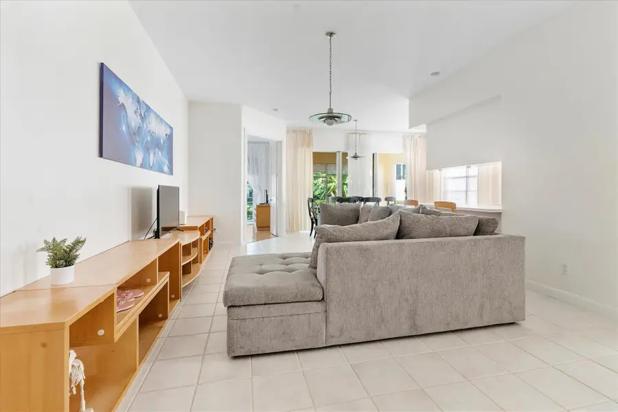 2563 James River Road, West Palm Beach, FL 33411 - #2