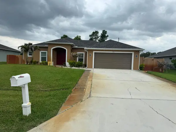170 SW Pilsner Circle, Port St Lucie, FL 34953