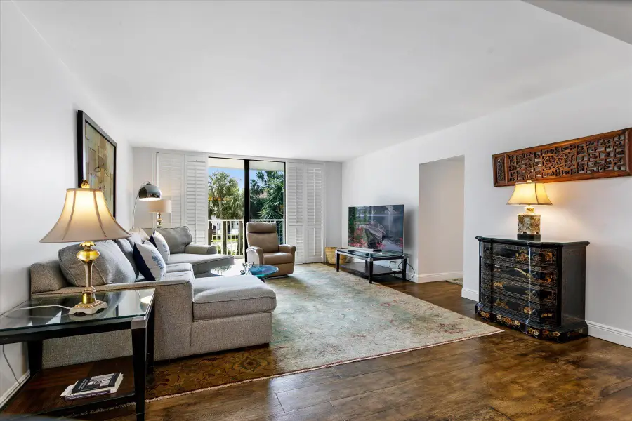 2860 S Ocean Boulevard #214, Palm Beach, FL 33480 - #2