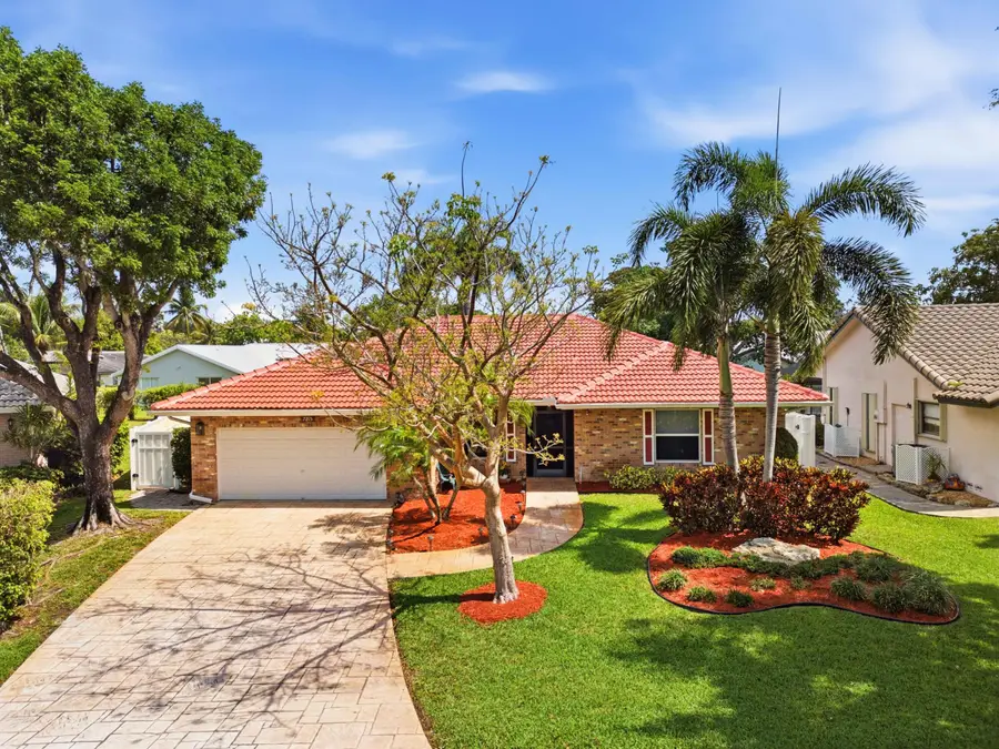 7215 NW 43rd Street, Coral Springs, FL 33065 - #2