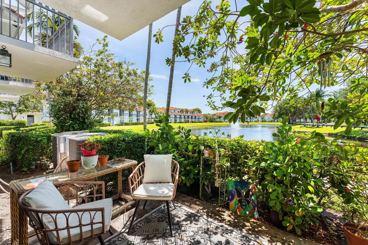 2012 Alta Meadows Lane #111, Delray Beach, FL 33444 - #1