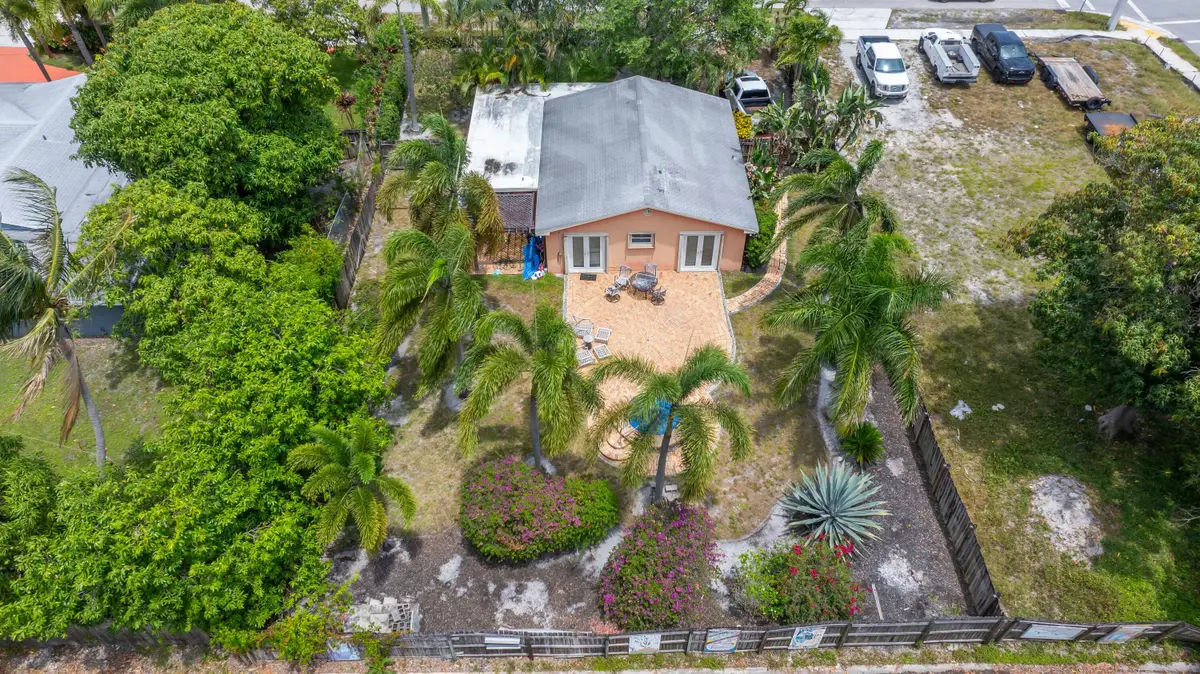 730 SE 4th Avenue, Delray Beach, FL 33483 - #1