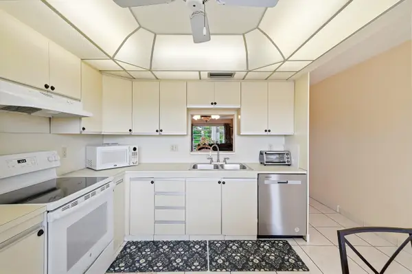 3201 Portofino Point #E3, Coconut Creek, FL 33066