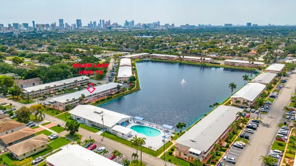800 SW 10th Terrace #T-6, Hallandale Beach, FL 33009