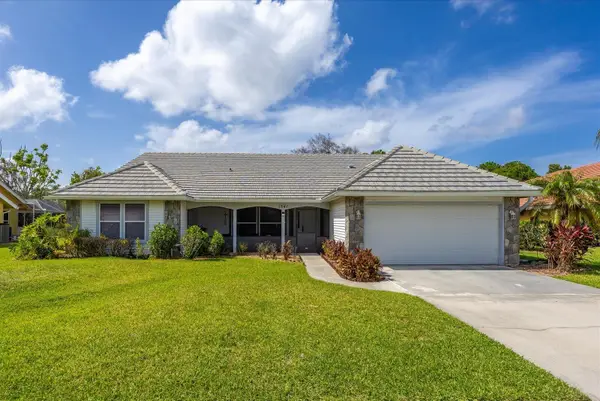 1341 SW Maplewood Drive, Port St Lucie, FL 34986