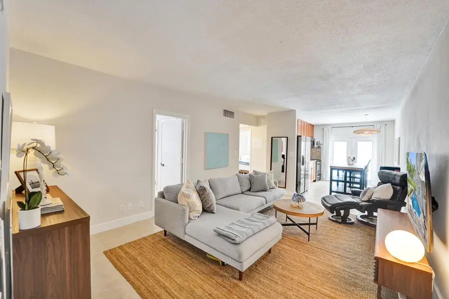 510 NE 17th Avenue #103, Fort Lauderdale, FL 33301 - #3
