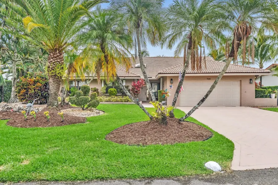 7640 NW 87th Avenue, Tamarac, FL 33321 - #2