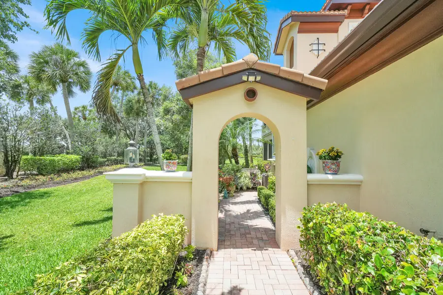 99 Tresana Boulevard #1, Jupiter, FL 33478 - #2