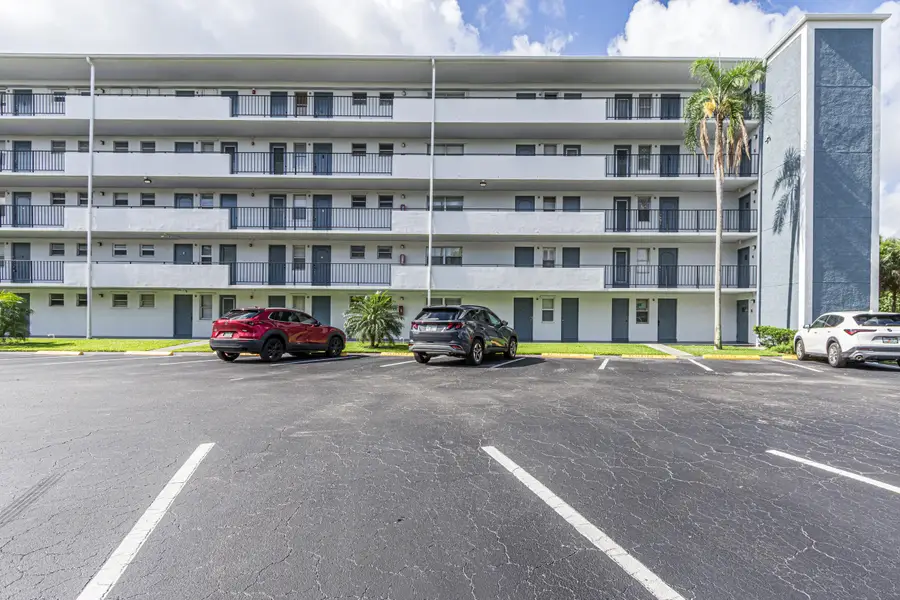 950 Hillcrest Drive #514, Hollywood, FL 33021 - #2