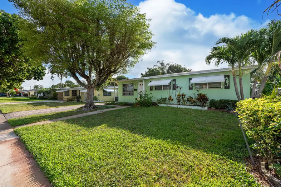5606 Hobart Avenue, West Palm Beach, FL 33405 - #3
