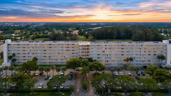 5961 NW 2nd Avenue #302, Boca Raton, FL 33487