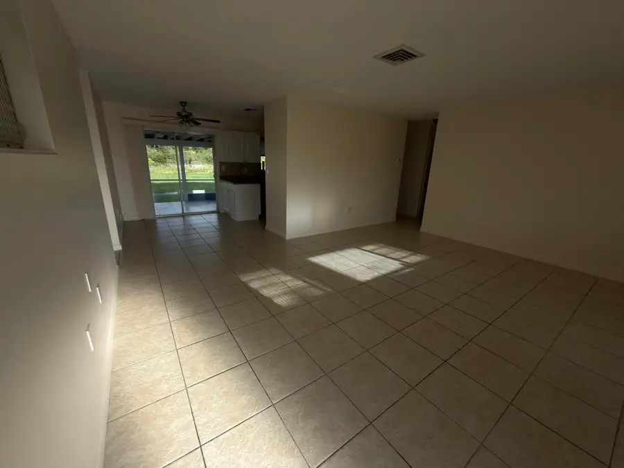 510 Elizabeth Road, Lake Worth, FL 33461 - #2