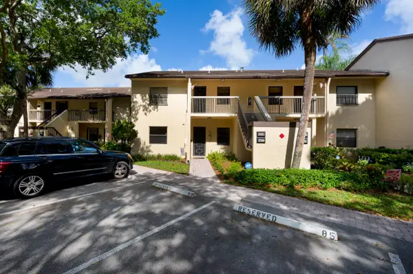 3077 Carambola Circle S, Coconut Creek, FL 33066