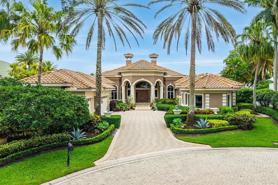 32 Saint Thomas Drive, Palm Beach Gardens, FL 33418 - #3