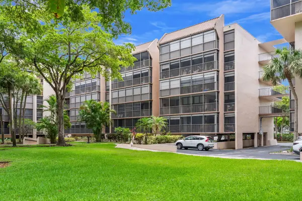 2816 N 46 Avenue #J482, Hollywood, FL 33021