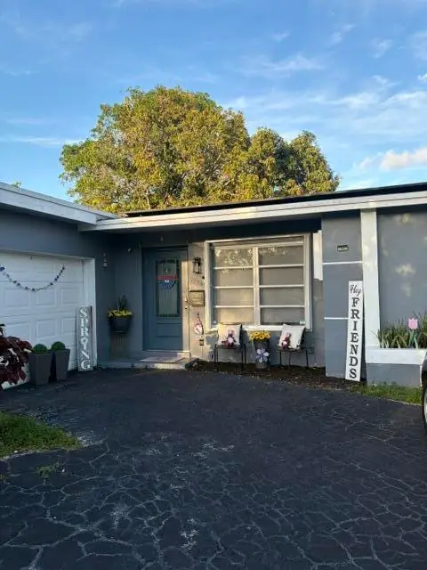 2934 NW 73rd Avenue, Fort Lauderdale, FL 33313