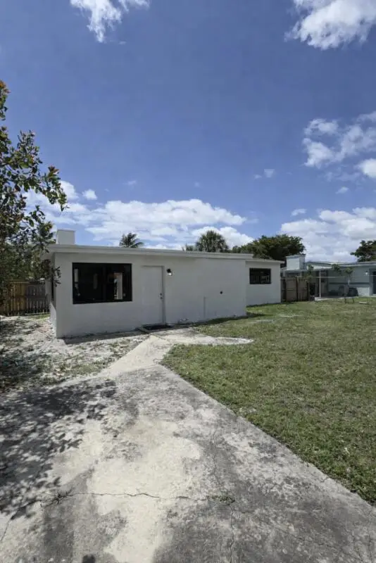 235 SW 21st Way, Fort Lauderdale, FL 33312 - #3