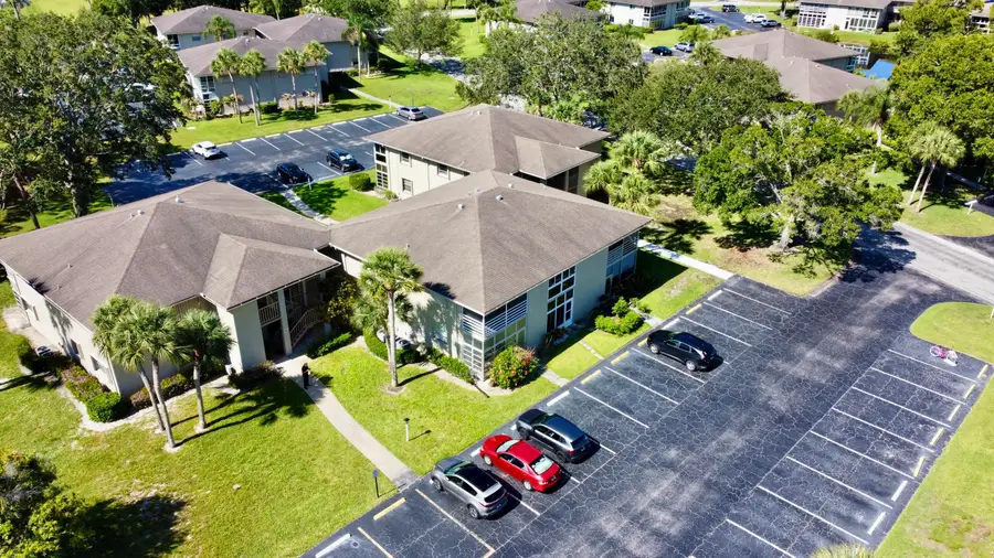 32 Lake Vista Trail #105, Port Saint Lucie, FL 34952 - #3