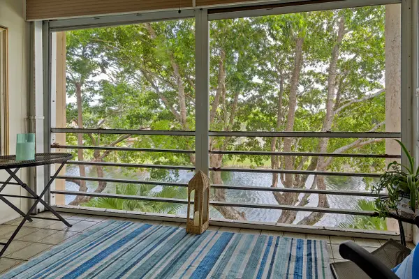 9370 Sunrise Lakes Boulevard #304, Sunrise, FL 33322