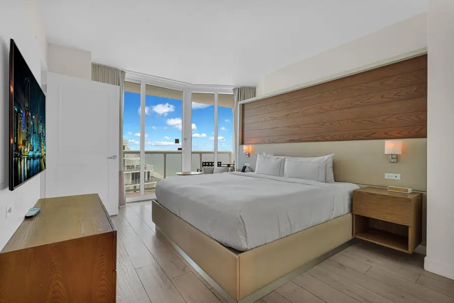 505 N Fort Lauderdale Beach Boulevard #2214, Fort Lauderdale, FL 33304 - #2