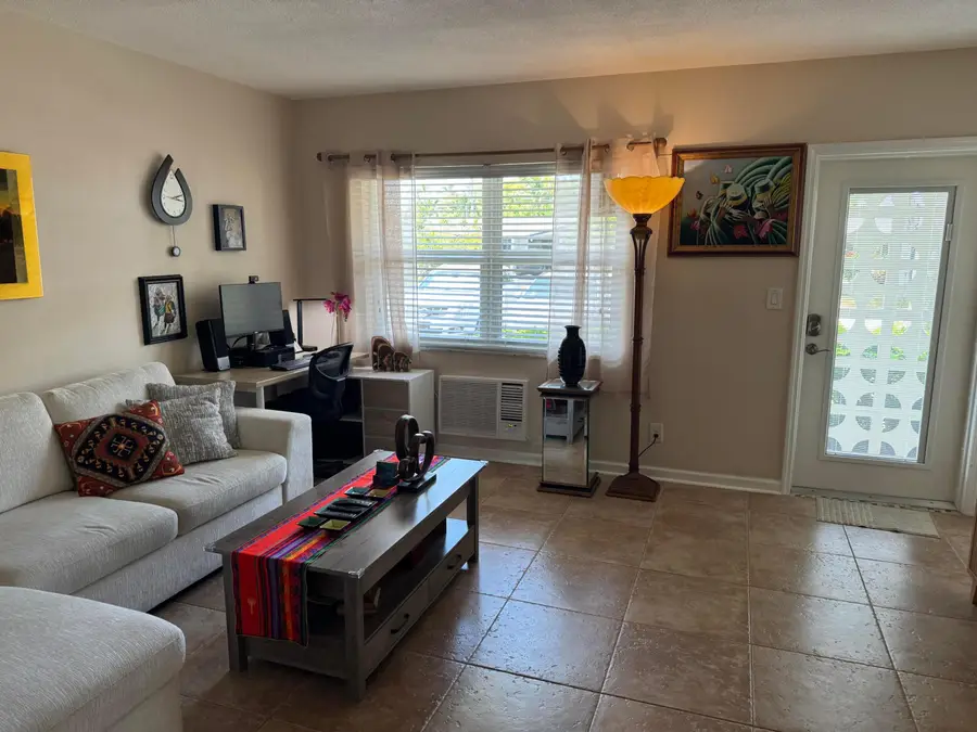 2160 NE 56th Court #107, Fort Lauderdale, FL 33308 - #2