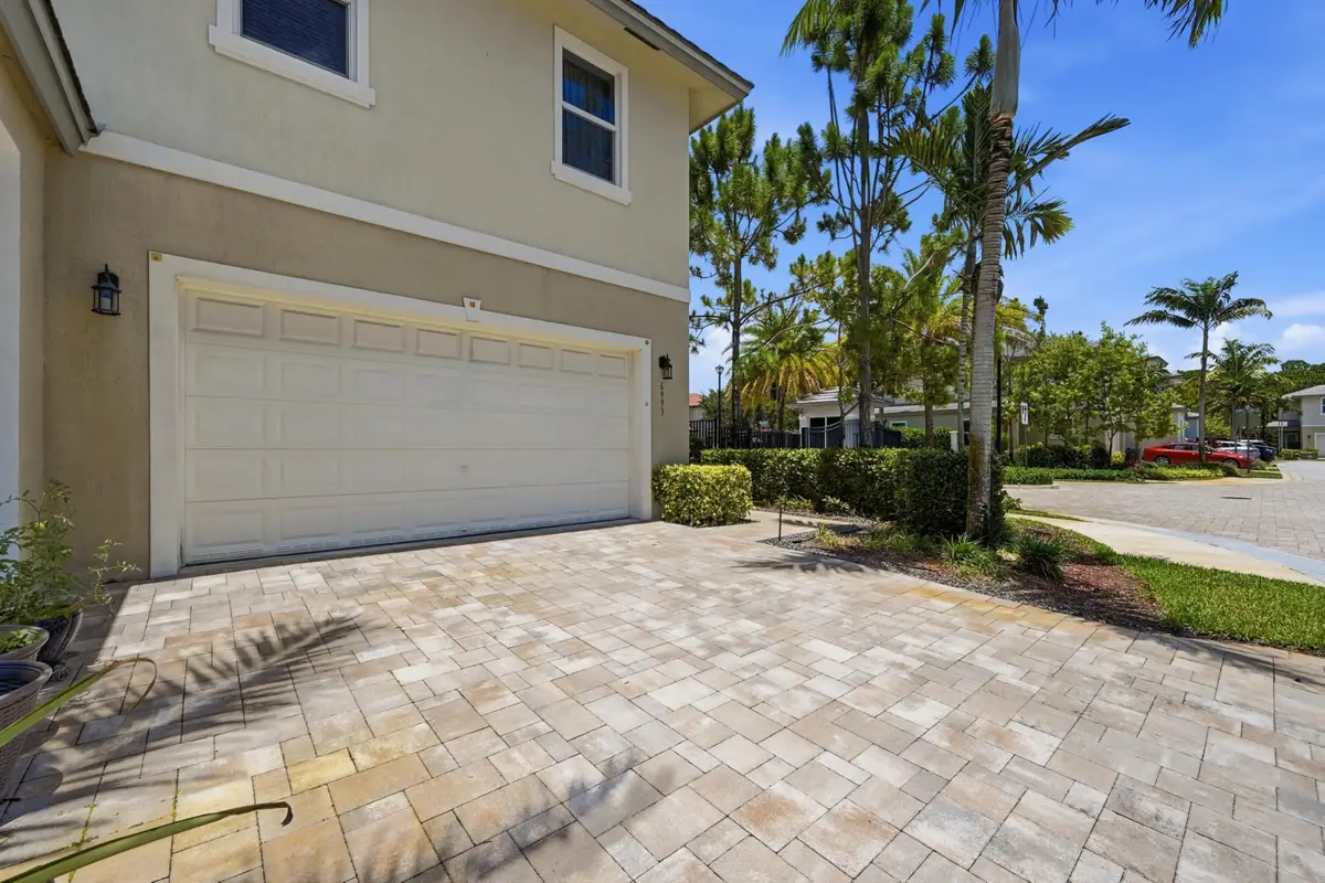 6993 Pines Circle, Coconut Creek, FL 33073 - #1