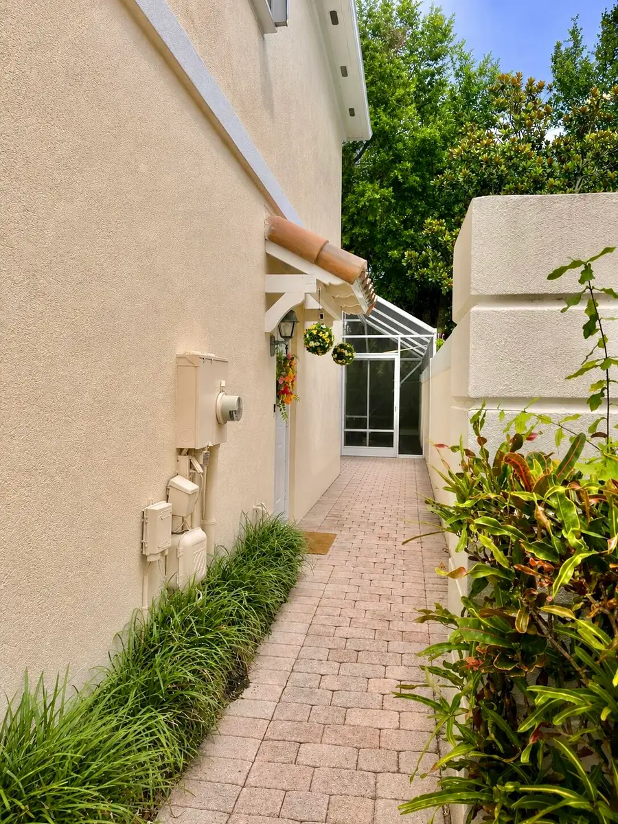 262 Fortuna Drive, Palm Beach Gardens, FL 33410 - #2