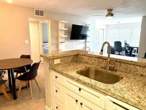 2900 S University Drive #9104, Davie, FL 33328