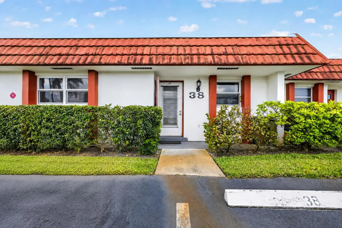 5800 W Fernley Dr Drive W #38, Greenacres, FL 33415 - #1
