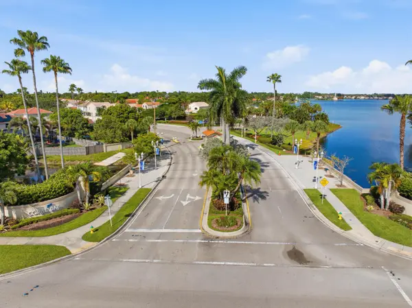 6582 Bayfront Drive, Margate, FL 33063