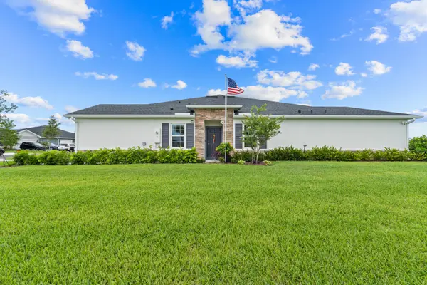 9526 SW Libertas Way, Port St Lucie, FL 34987
