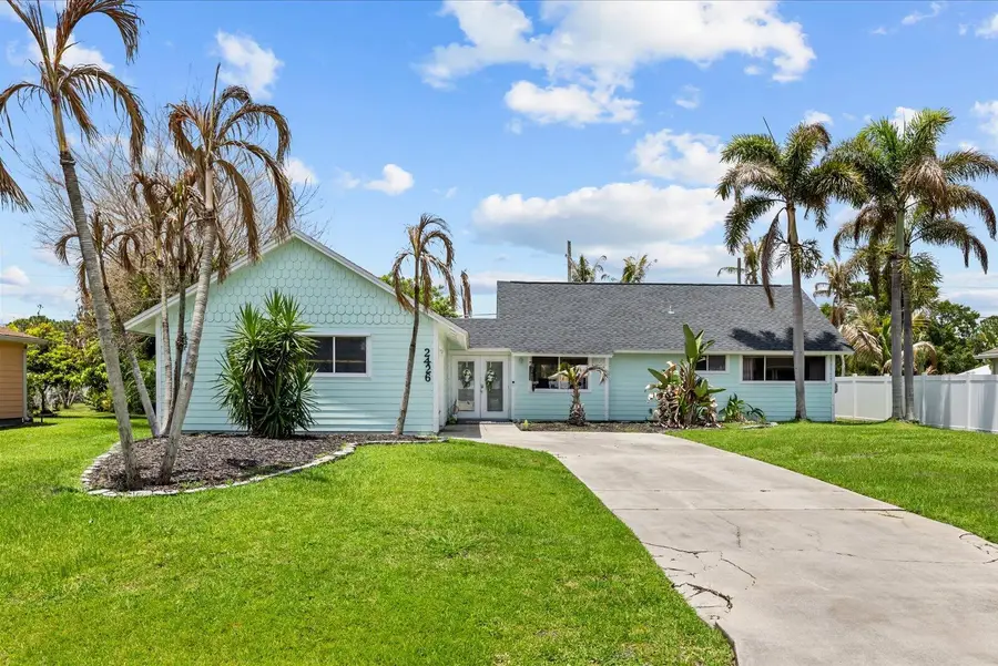 2426 SE Cooper Lane, Port Saint Lucie, FL 34984 - #2