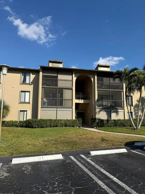 703 Sunny Pine Way #B3, ,, FL 33415