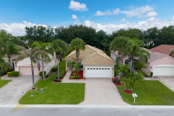 445 NW Lismore Lane, Port St Lucie, FL 34986