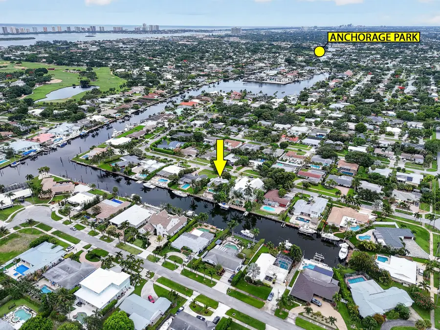 717 Robin Way, North Palm Beach, FL 33408 - #3