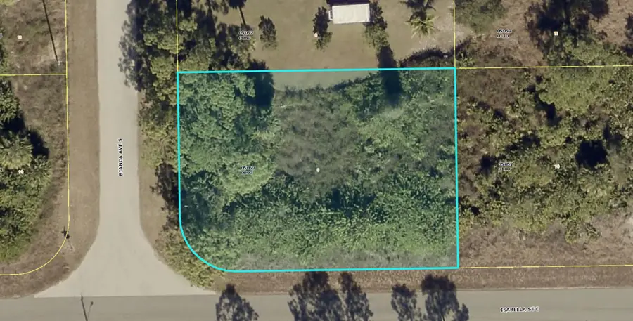 723 Bianca Avenue S, Lehigh Acres, FL 33974 - #3