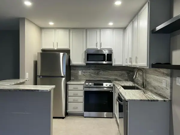 267 Flanders Way, Delray Beach, FL 33484