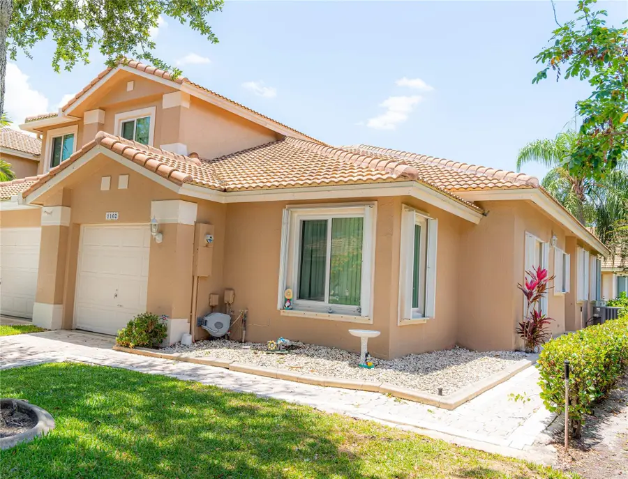1102 SW 158th Avenue, Pembroke Pines, FL 33027 - #2