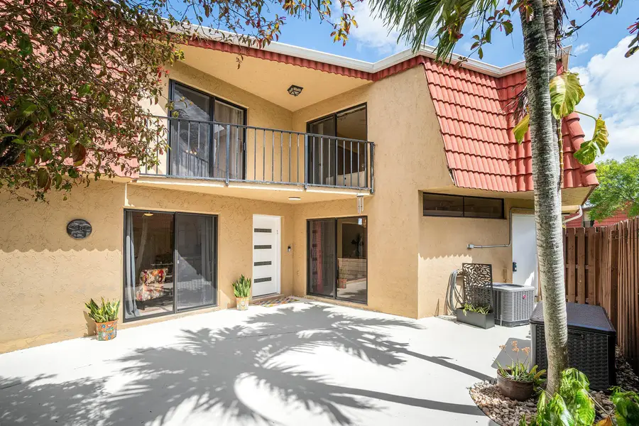 8122 Thames Boulevard #C, Boca Raton, FL 33433 - #3