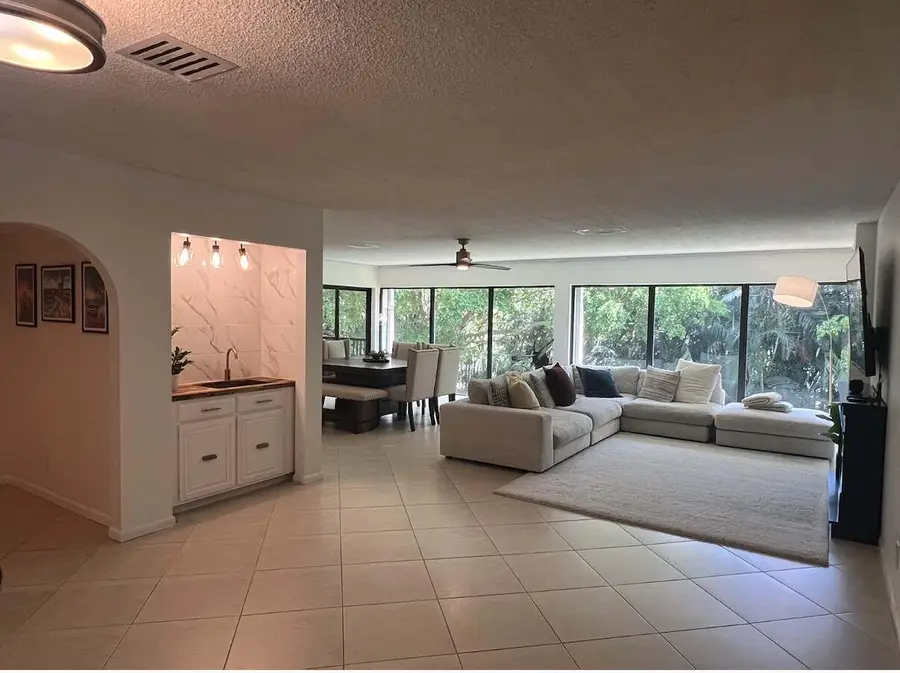 1639 Embassy Drive #202, West Palm Beach, FL 33401 - #2