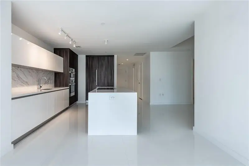 851 NE 1st Avenue #1912, Miami, FL 33132 - #3