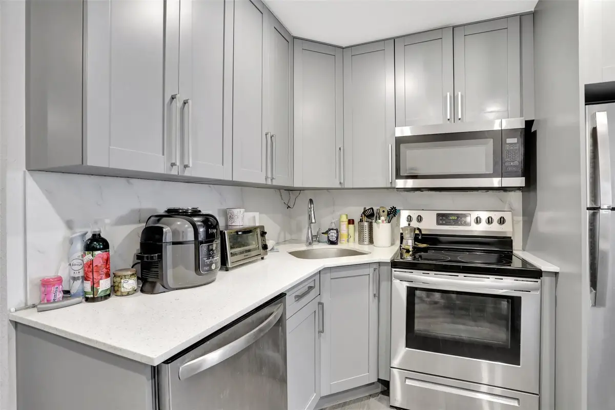 2609 NW 9th Avenue, Wilton Manors, FL 33311 - #1