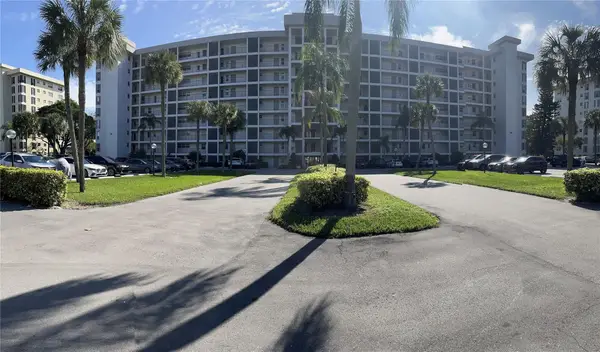 3100 N Palm Aire Drive #304, Pompano Beach, FL 33069