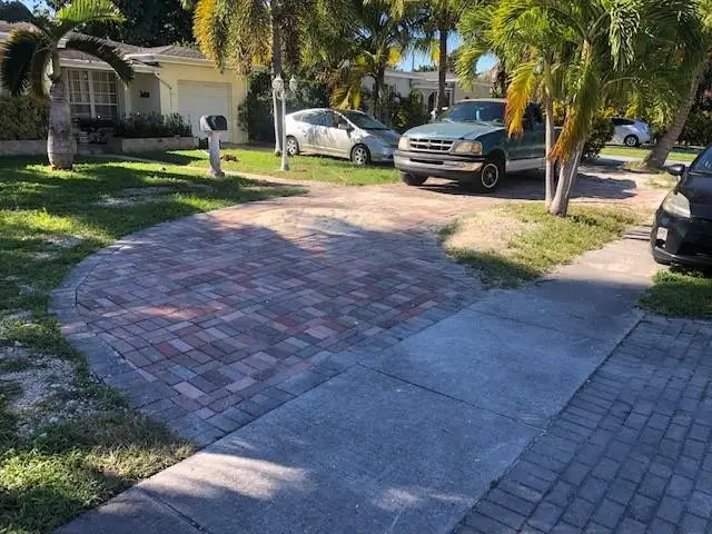 1660 NE 174th Street, North Miami Beach, FL 33162 - #2