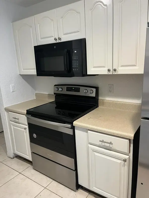 2952 NW 55th Avenue #2A, Lauderhill, FL 33313