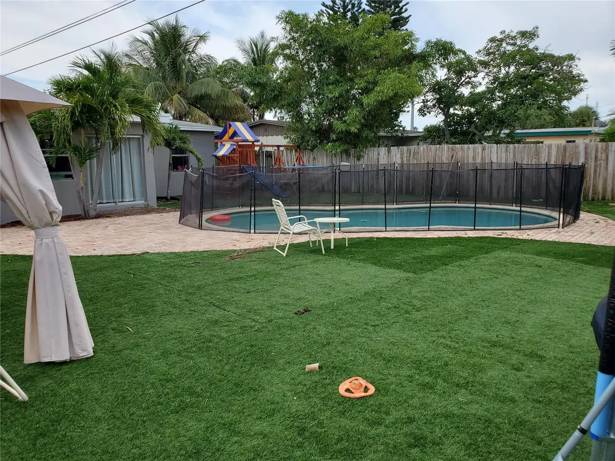811 S Broadway, Lantana, FL 33462 - #1